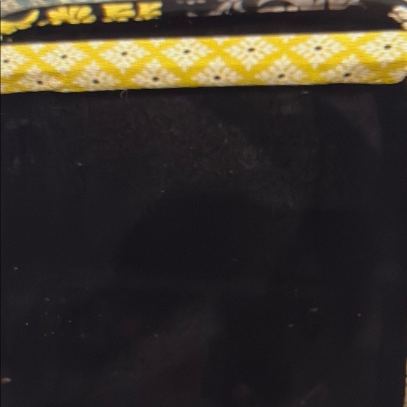 VERA BRADLEY Floral Black and Yellow Laptop Bag - Picture 9 of 13